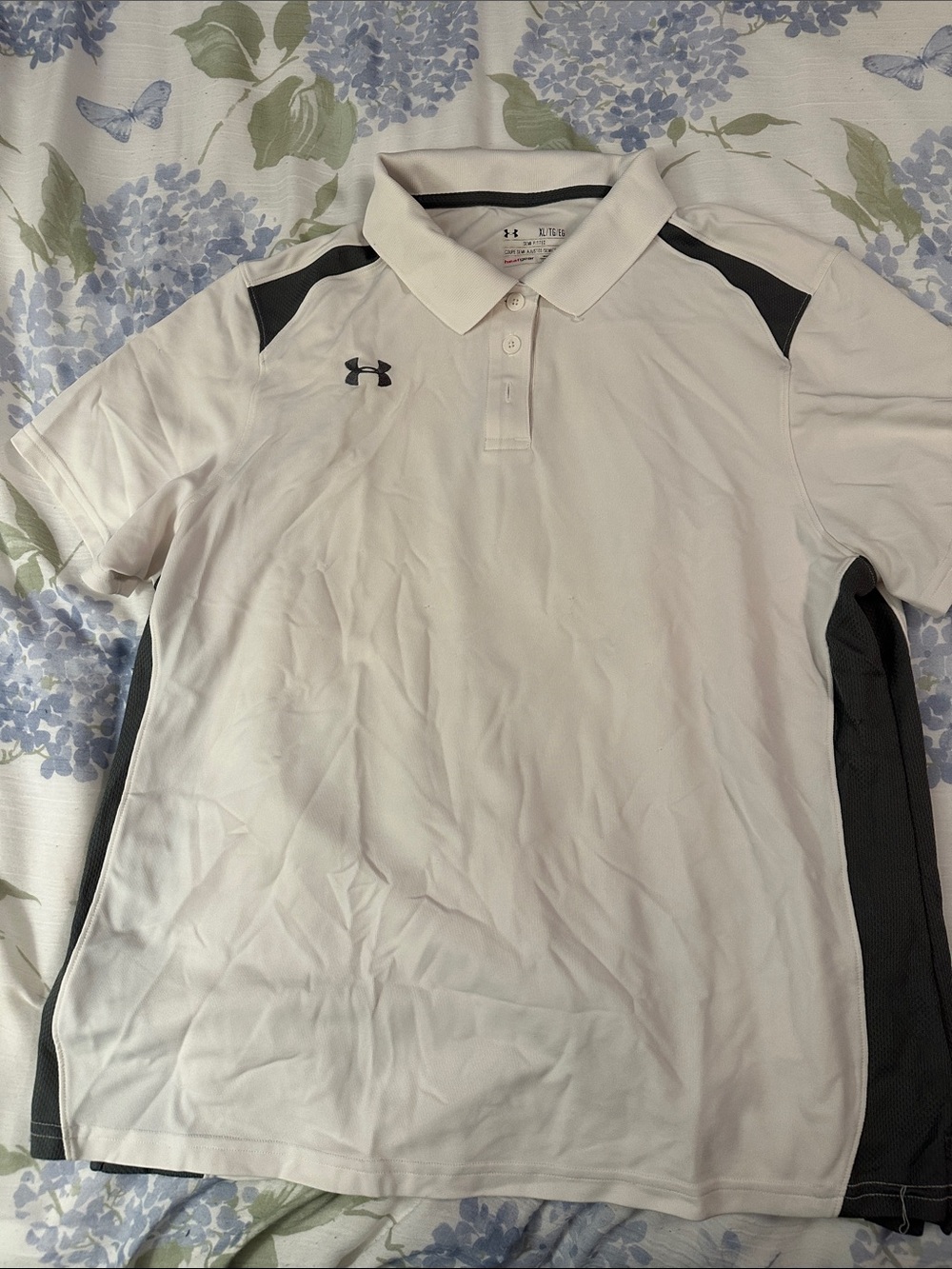 Under Armour Men’s White Polo with Black Contrast Panels